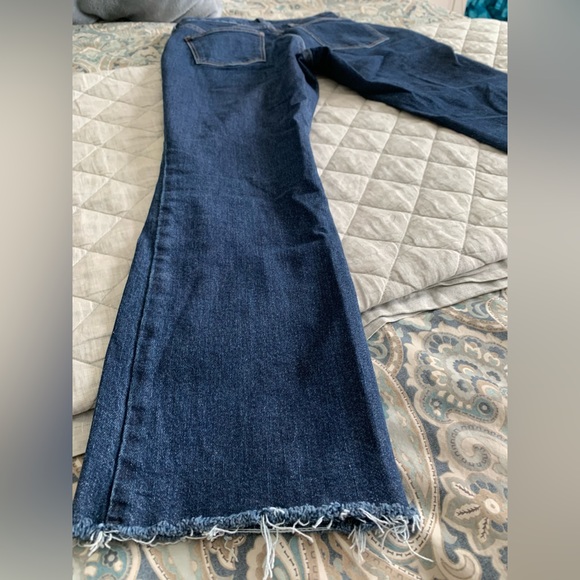 Universal Thread Ankle Bootcut Jeans - Picture 12 of 12